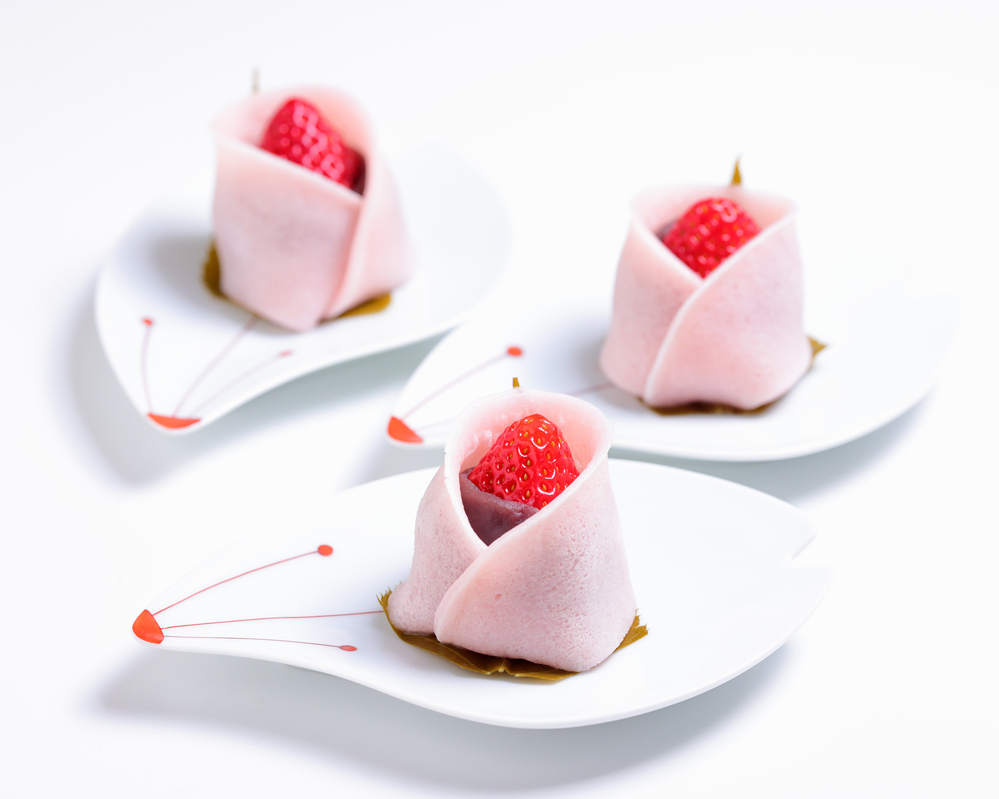 いちご桜もち